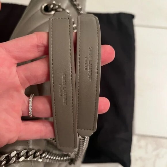 Saint Laurent Medium Monogram Y-Quilt Matelassé Loulou Bag - Great Condition!!!! - Picture 6 of 9